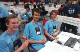 KTU programuotojų komanda – tarp pasaulio geriausiųjų