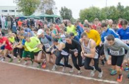 Bėk už KTU bent vieną žingsnį – registruokis į „Kauno maratoną 2015“